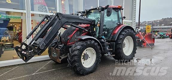 Valtra N174 Traktorji