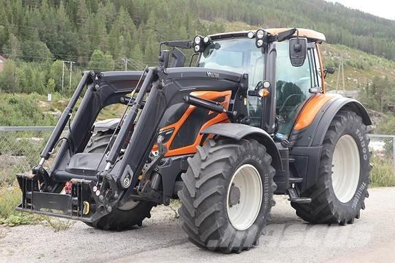 Valtra N174 D Traktorji