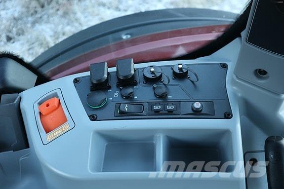 Valtra N174 Versu Traktorji