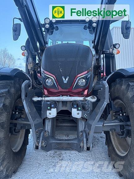 Valtra N174 Versu Traktorji