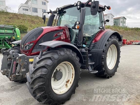Valtra N174A Traktorji
