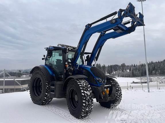 Valtra N174D Traktorji