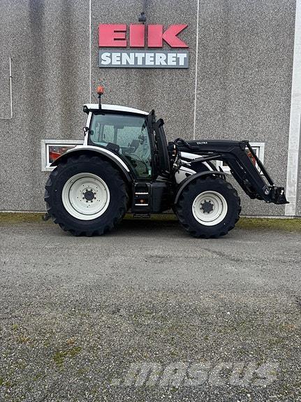 Valtra N174D Traktorji