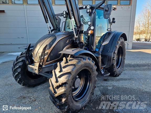 Valtra N175 Traktorji