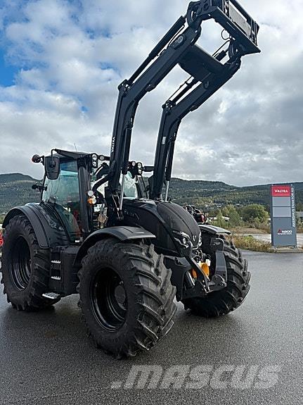 Valtra N175 Traktorji