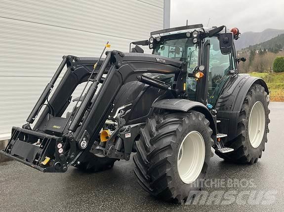 Valtra N175D Traktorji