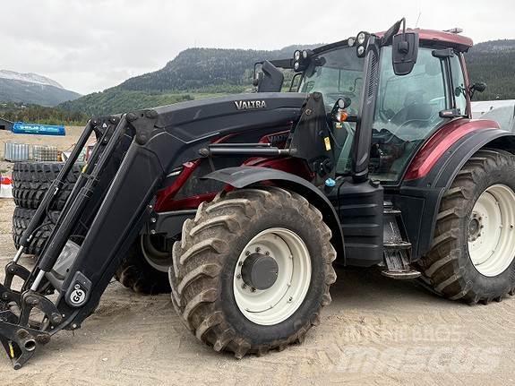 Valtra T 174D Gps Traktorji