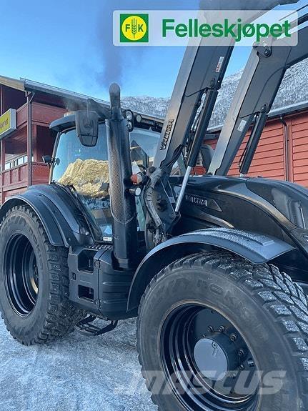 Valtra T 214 Traktorji