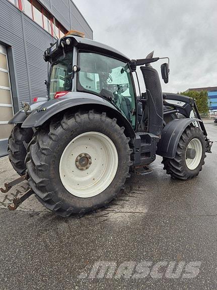Valtra T 234 Versu Traktorji
