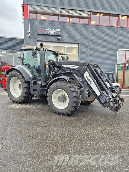 Valtra T 234 Versu Traktorji