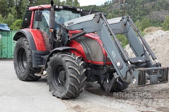Valtra T202 D Traktorji