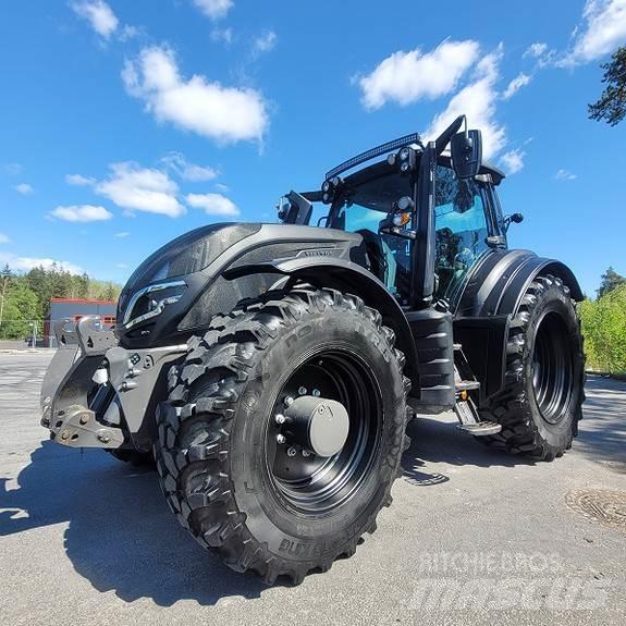 Valtra T235 Direct Traktorji