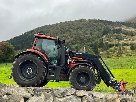 Valtra T235D Traktorji