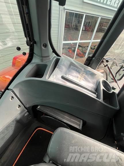Valtra T235D Traktorji