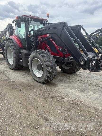 Valtra T254V Traktorji