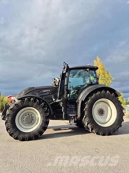Valtra T254V Traktorji