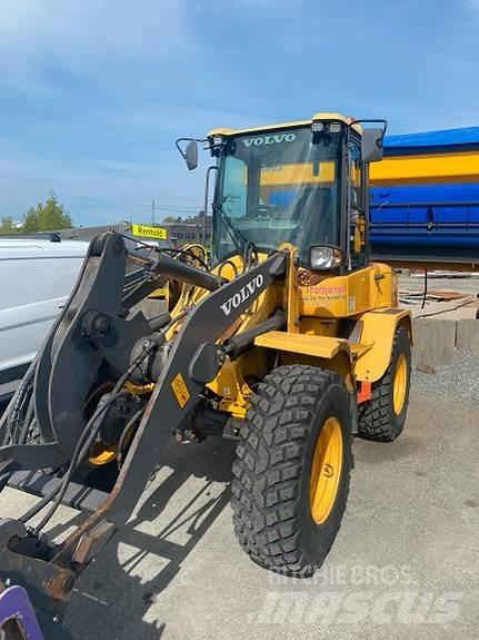 Volvo L35GS Kolesni nakladalci