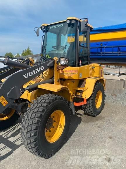Volvo L35GS Kolesni nakladalci