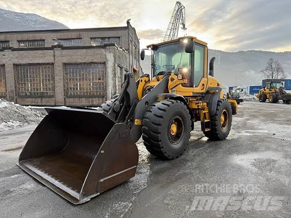 Volvo L70G Kolesni nakladalci