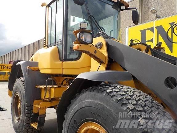 Volvo L90G Kolesni nakladalci
