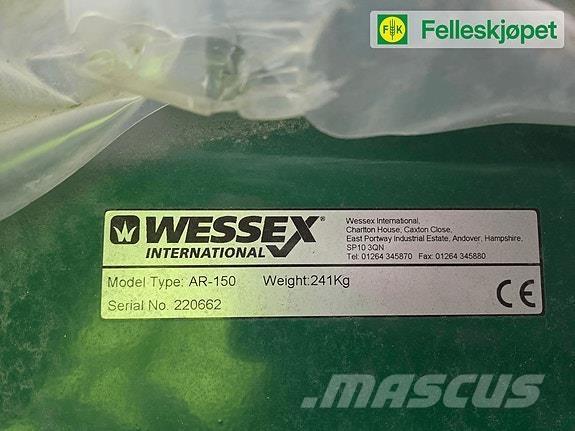 Wessex AR150 Nega okolice - drugo