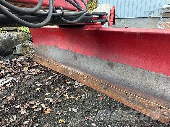   Drugi stroji za cesto in sneg