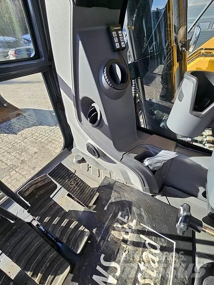 XCMG XE300E Bagri goseničarji