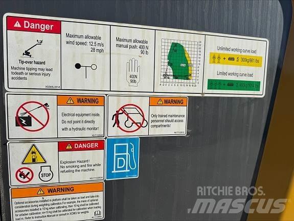  ZMG XCMG XGS22E Druga dvigala in dvižne ploščadi