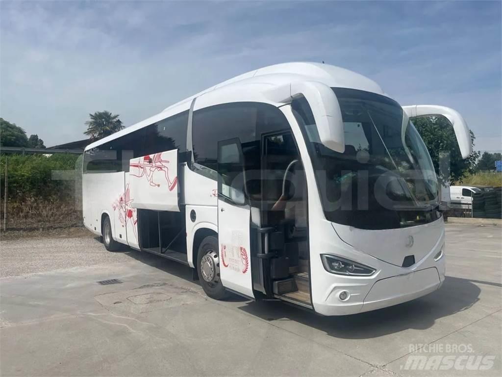  Irizar i6 Potovalni avtobusi