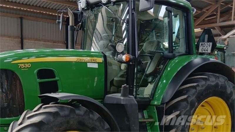 John Deere 7530 Traktorji