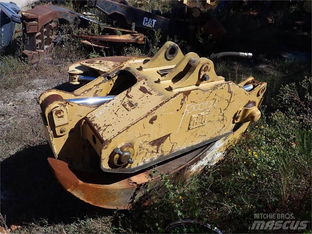 CAT 19' grapple Grabeži