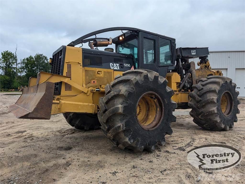 CAT 525C Skiderji