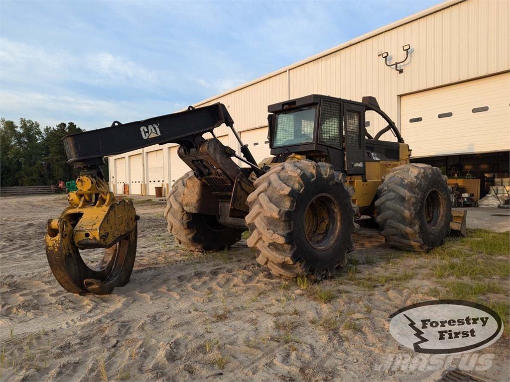 CAT 535C Skiderji