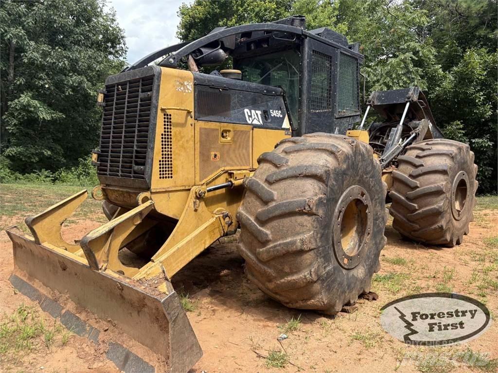 CAT 545C Skiderji