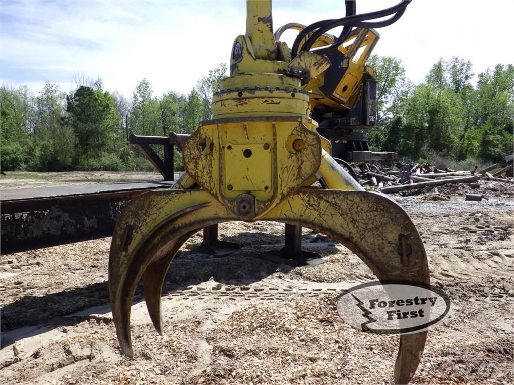 John Deere 437E Nakladalci za les