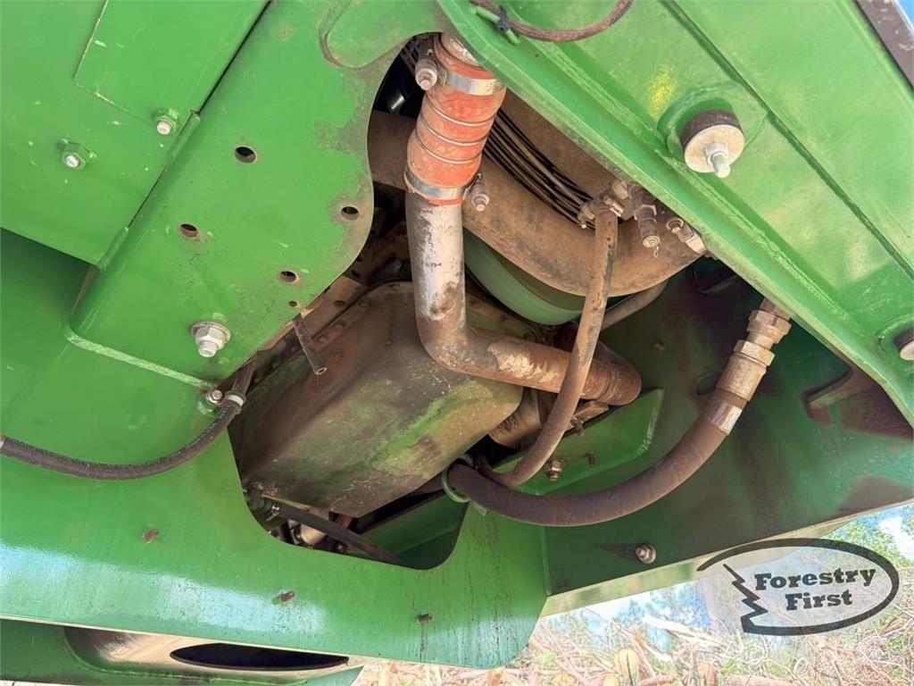 John Deere 437E Nakladalci za les