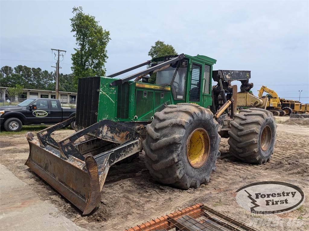 John Deere 748H Skiderji