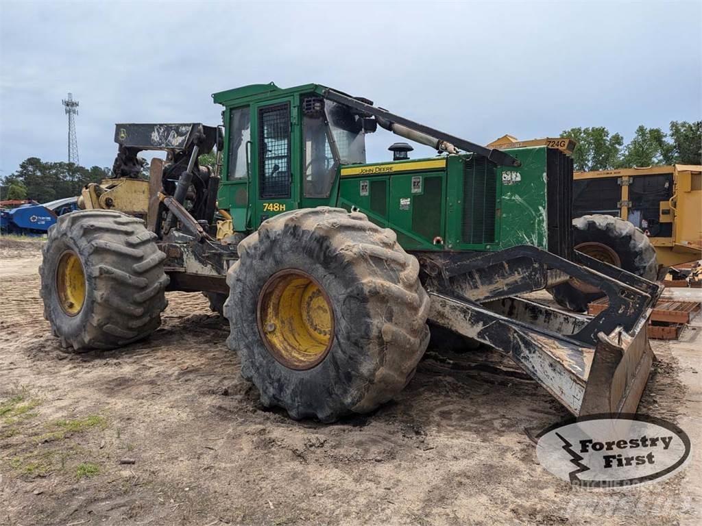 John Deere 748H Skiderji