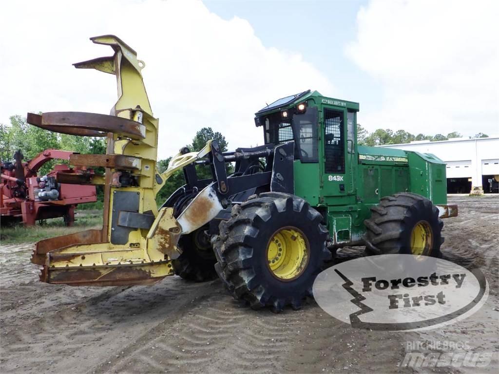 John Deere 843K Stroji za sečnjo dreves