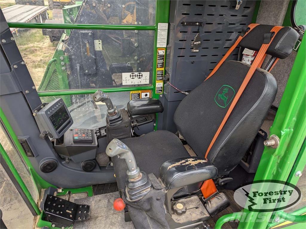 John Deere 853M Stroji za sečnjo dreves