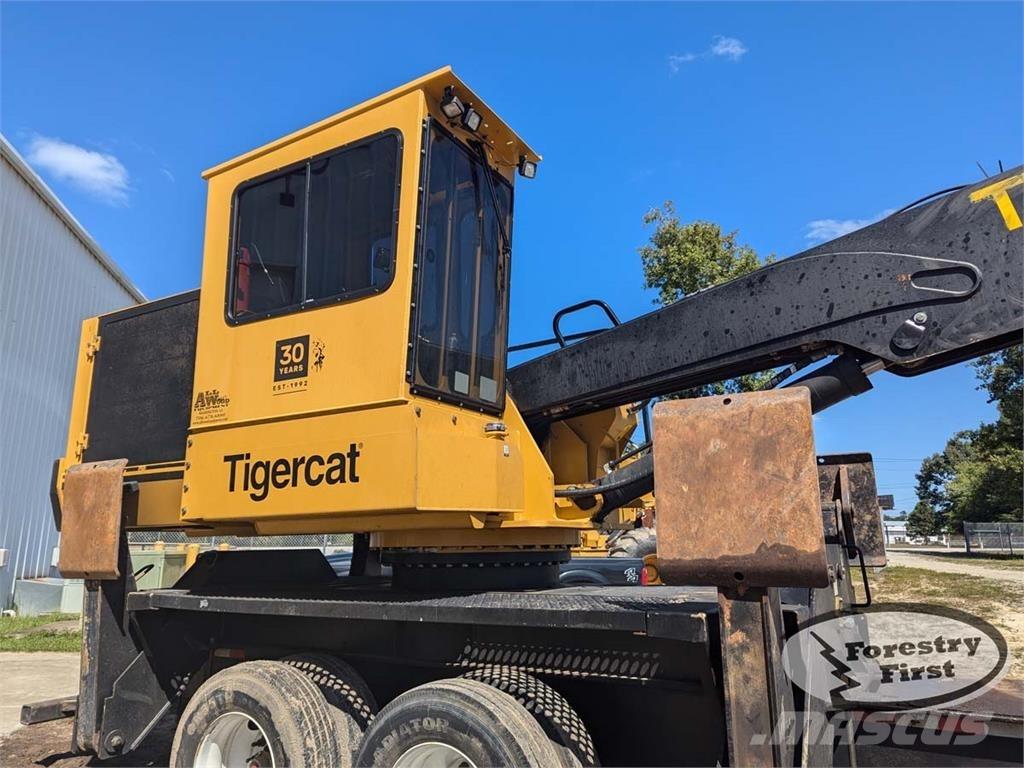 Tigercat 234b Nakladalci za les
