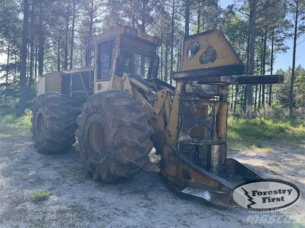 Tigercat 720G Stroji za sečnjo dreves