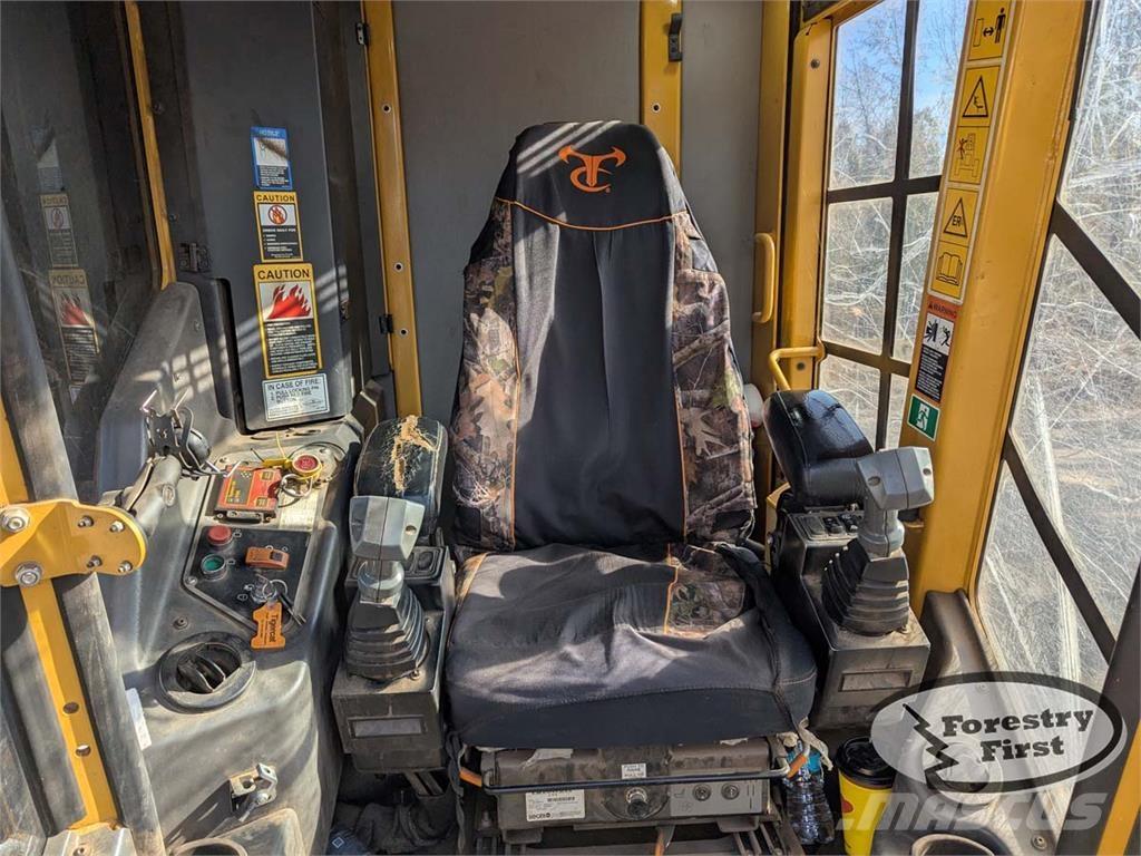 Tigercat 822D Stroji za sečnjo dreves