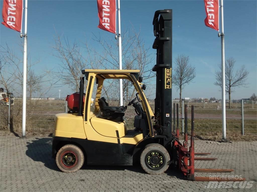Hyster H4.0FT5 Plinski viličarji