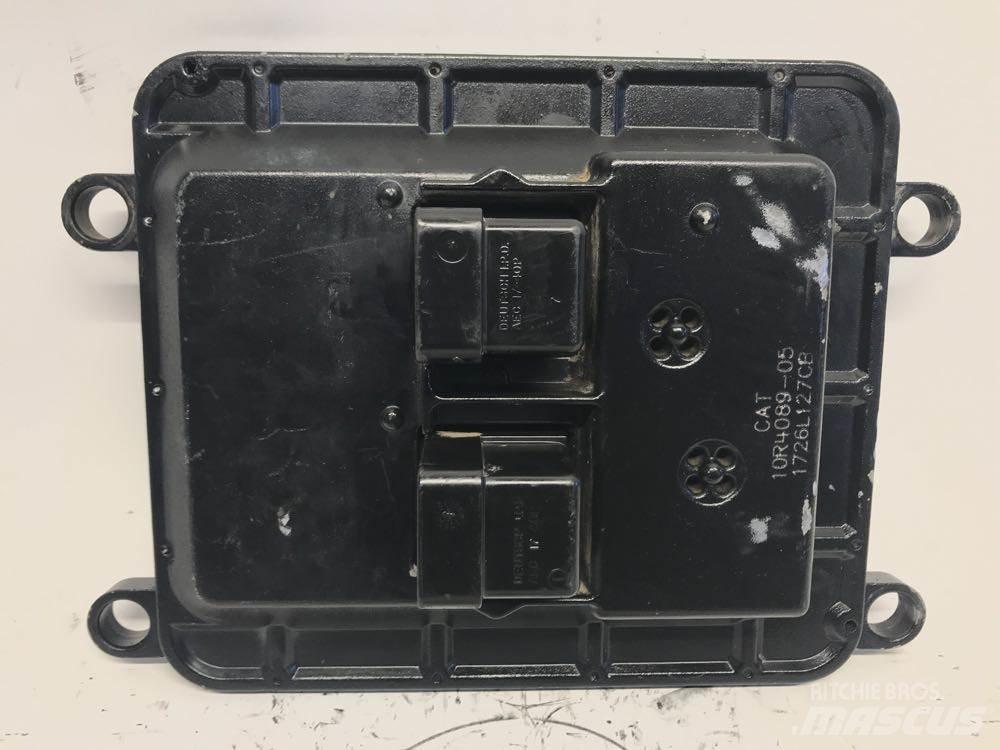 CAT 40 Pin Transport - drugo