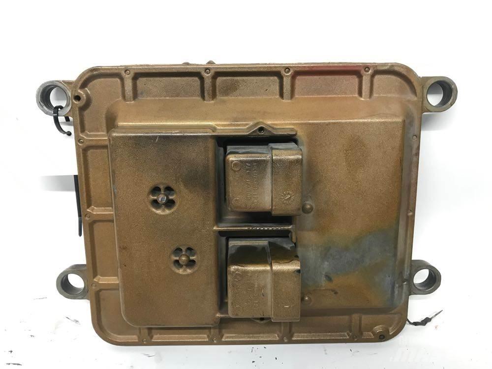 CAT 40 Pin Druge komponente