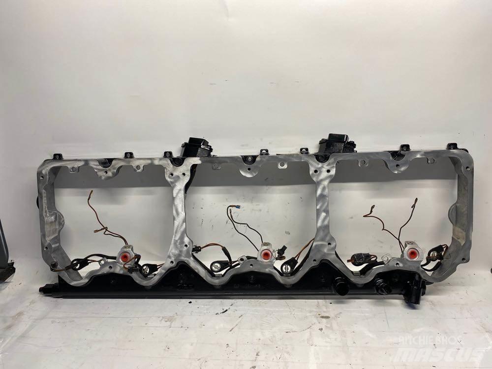CAT C15 Druge komponente