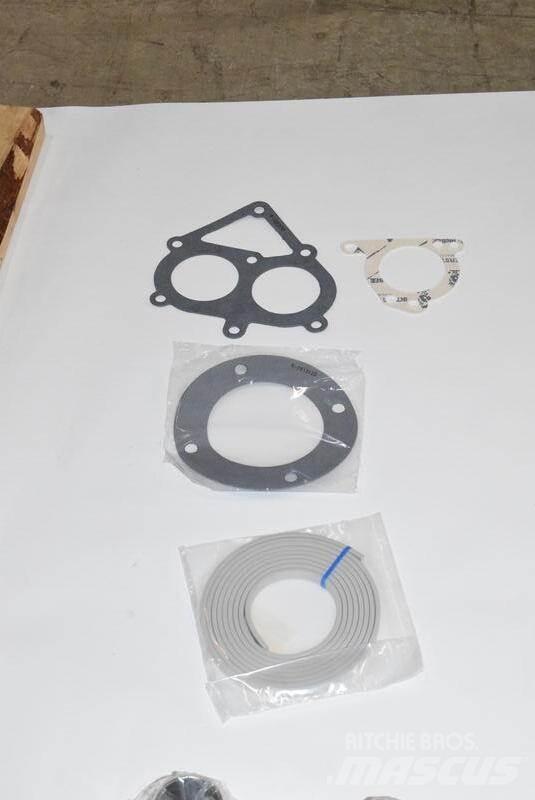 CAT C15 Druge komponente