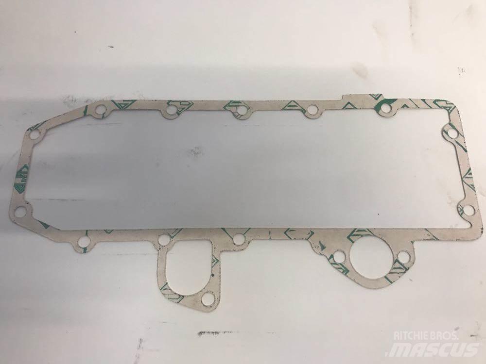 CAT C7 Druge komponente