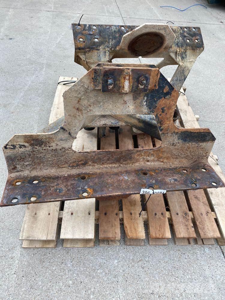  Chalmers Podvozje in vzmetenje